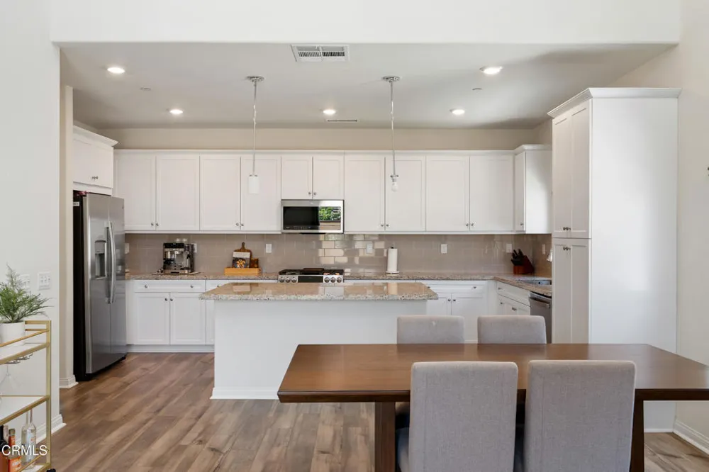 2169 Pomegranate Street Santa Paula, CA 93060