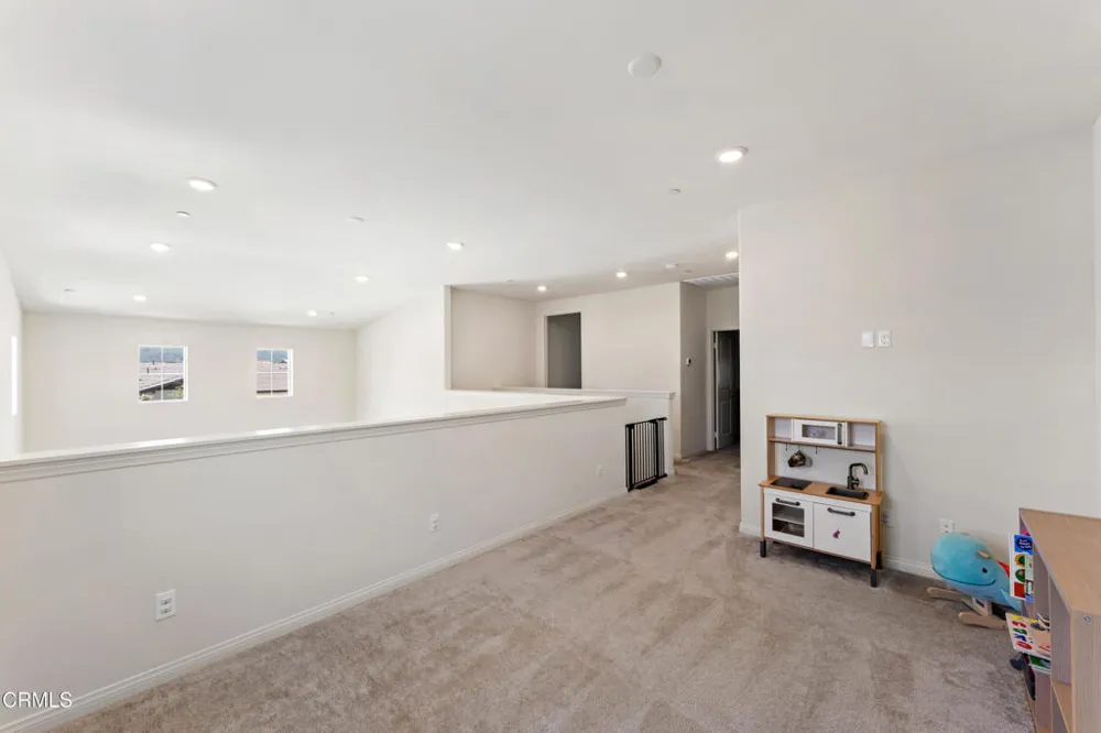 2169 Pomegranate Street Santa Paula, CA 93060