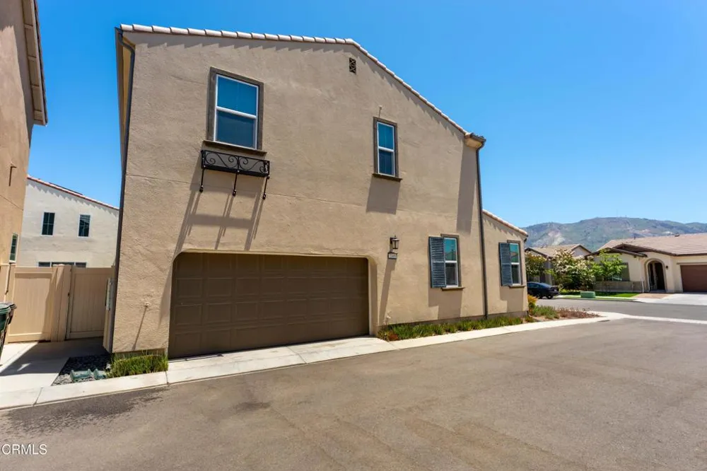 2169 Pomegranate Street Santa Paula, CA 93060