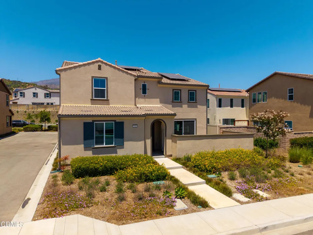 2169 Pomegranate Street Santa Paula, CA 93060