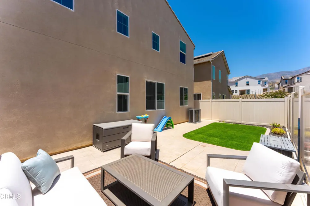 2169 Pomegranate Street Santa Paula, CA 93060