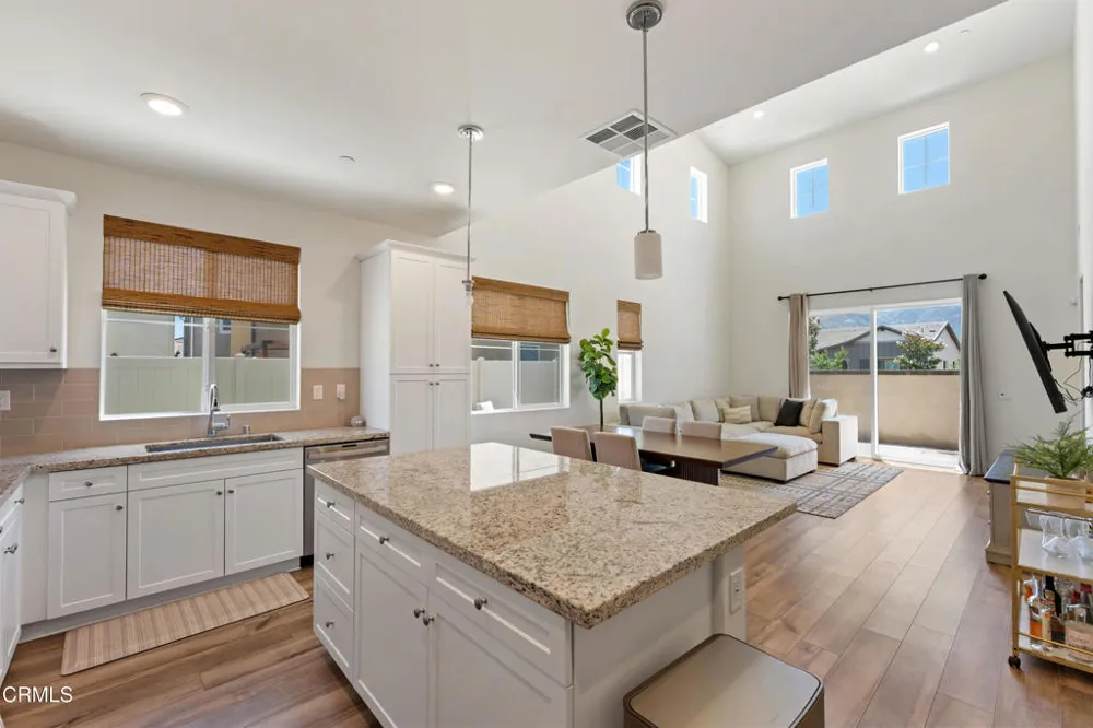 2169 Pomegranate Street Santa Paula, CA 93060
