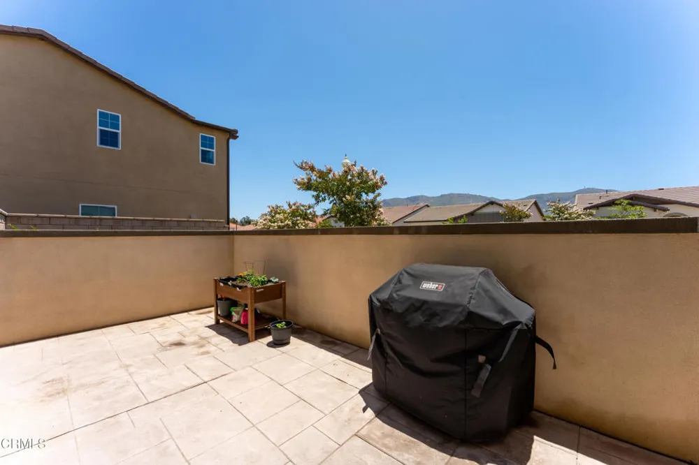 2169 Pomegranate Street Santa Paula, CA 93060