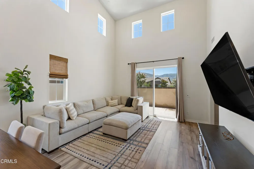 2169 Pomegranate Street Santa Paula, CA 93060