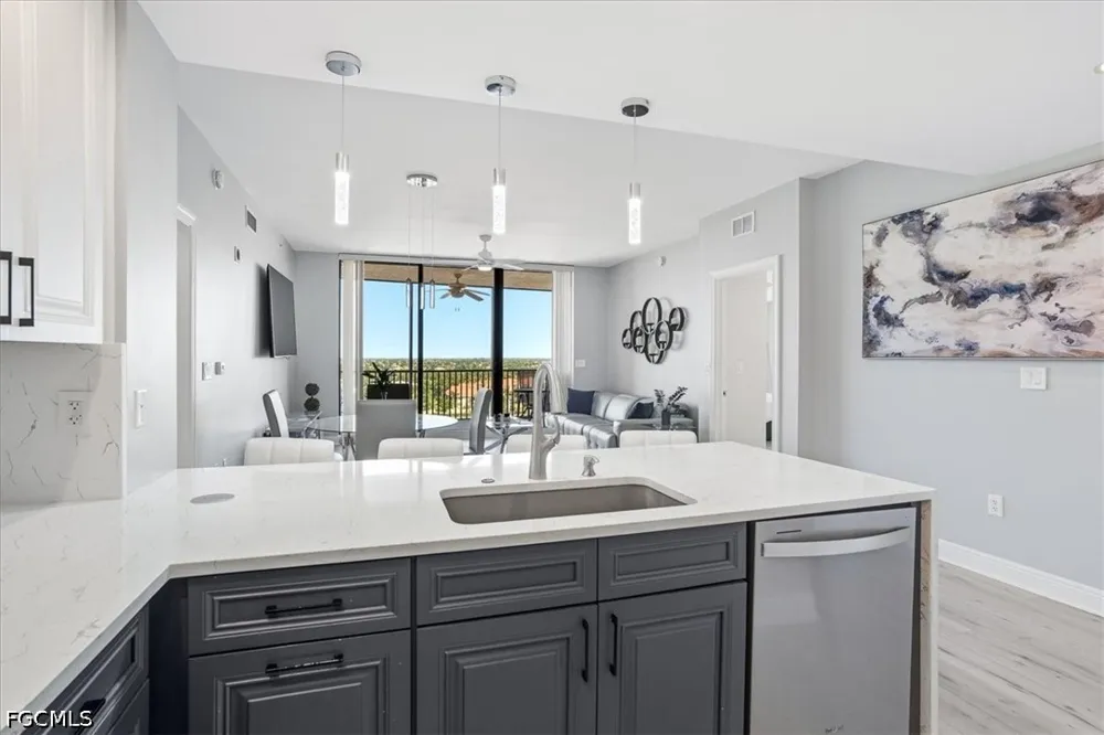 Cape Harbour Drive #906 Cape Coral, FL 33914