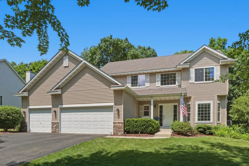 9142 Woodland Drive Saint Bonifacius, MN 55375