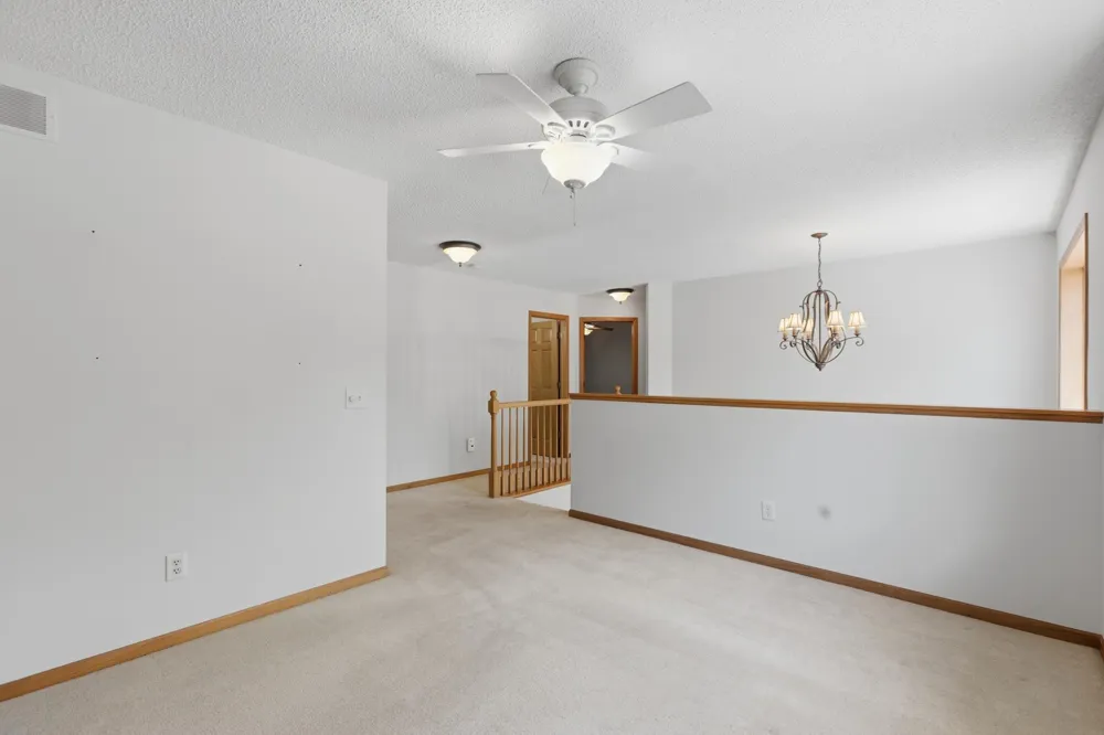 9142 Woodland Drive Saint Bonifacius, MN 55375
