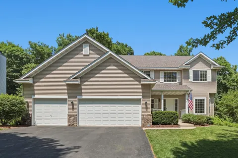 9142 Woodland Drive