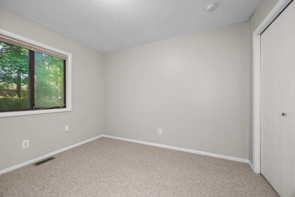 2967 Englewood Avenue SE Grand Rapids, MI 49508