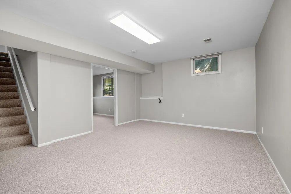 2967 Englewood Avenue SE Grand Rapids, MI 49508