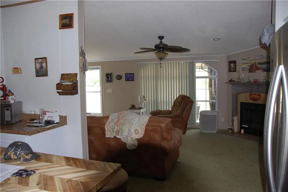 1090 Chestnut Grove Road King, NC 27021