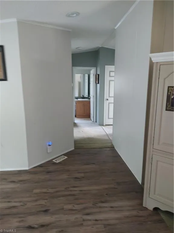 1090 Chestnut Grove Road King, NC 27021