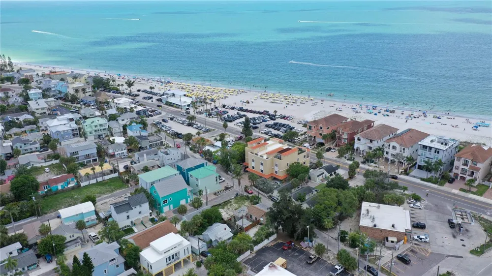 101 95TH AVENUE Treasure Island, FL 33706