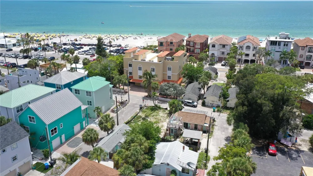 101 95TH AVENUE Treasure Island, FL 33706