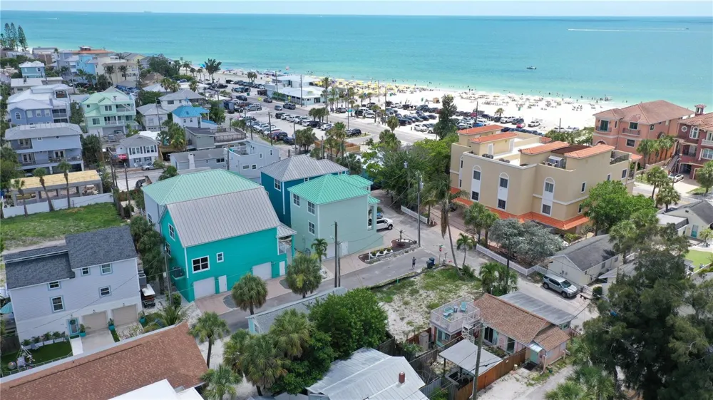 101 95TH AVENUE Treasure Island, FL 33706
