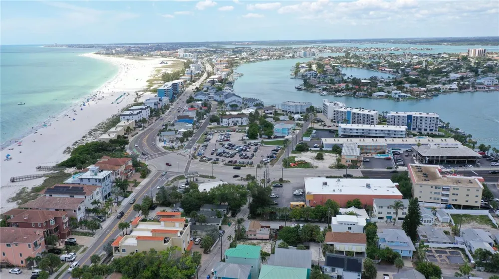 101 95TH AVENUE Treasure Island, FL 33706