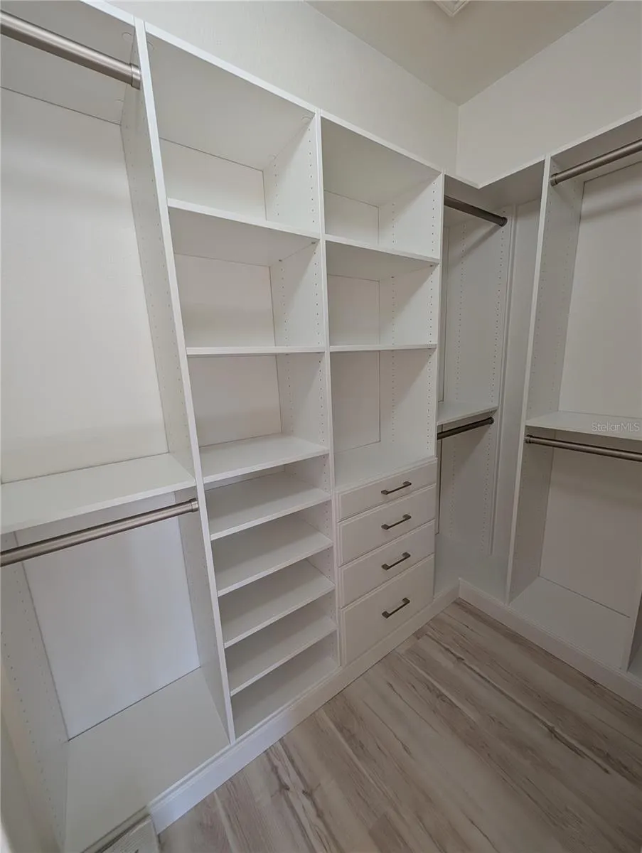 2107 PORTOFINO PLACE #30-302 Palm Harbor, FL 34683