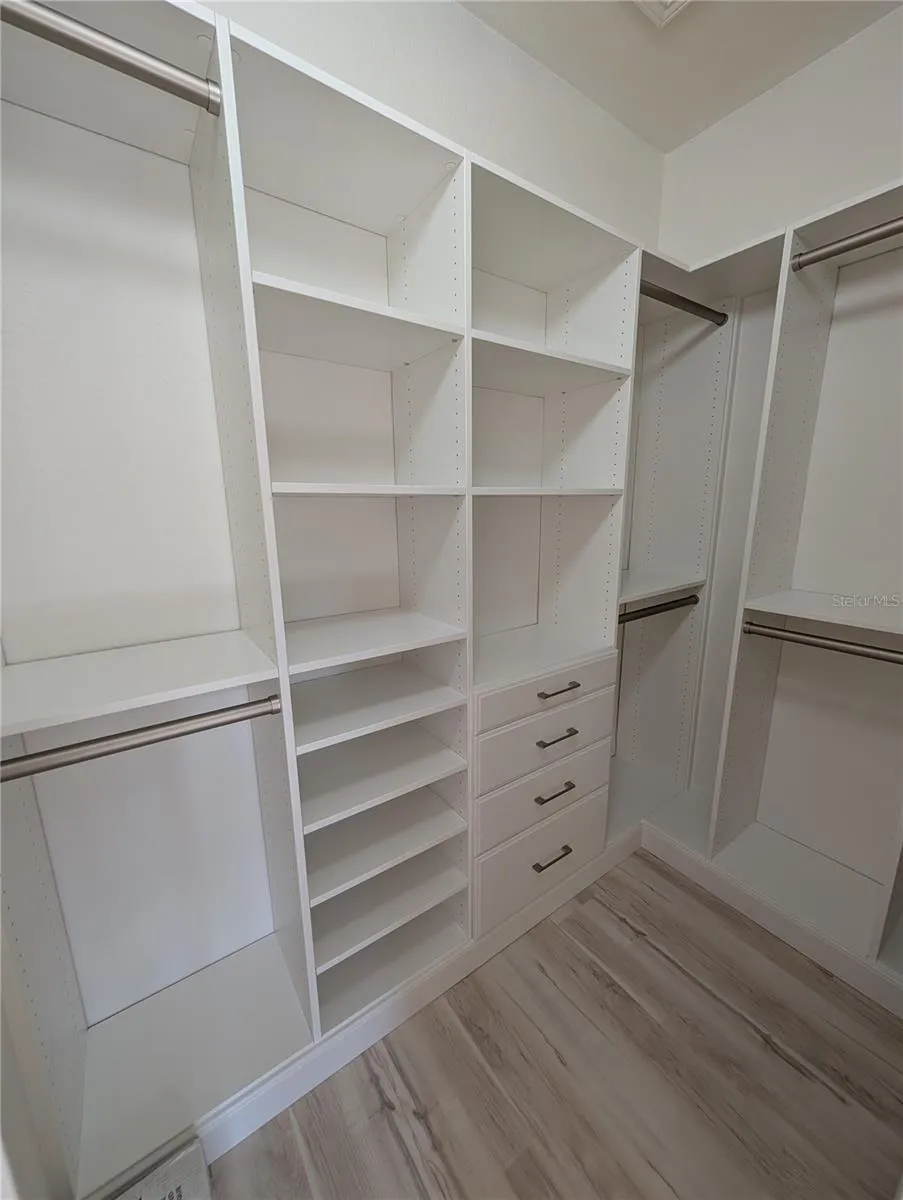 2107 PORTOFINO PLACE #30-302 Palm Harbor, FL 34683