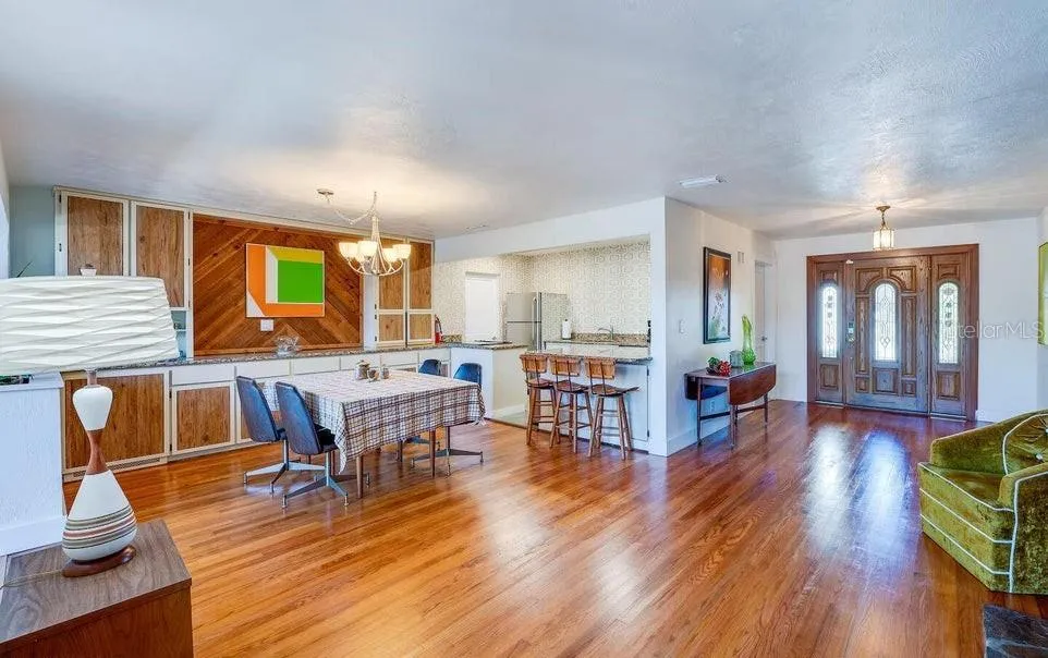 1286 JOHN ANDERSON DRIVE Ormond Beach, FL 32176