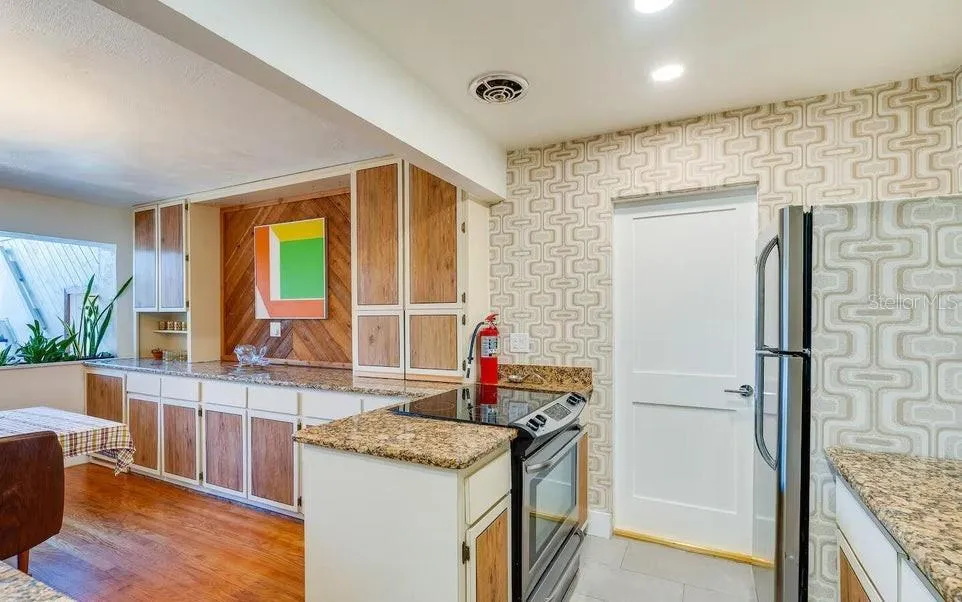 1286 JOHN ANDERSON DRIVE Ormond Beach, FL 32176