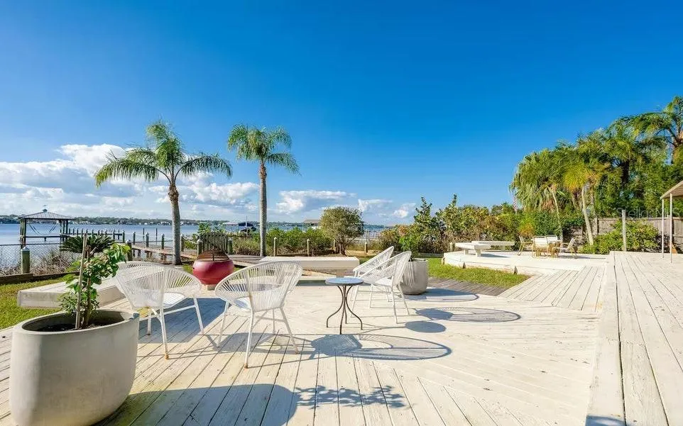 1286 JOHN ANDERSON DRIVE Ormond Beach, FL 32176