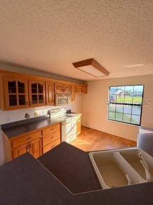 14371 US HIGHWAY 301 S Starke, FL 32091