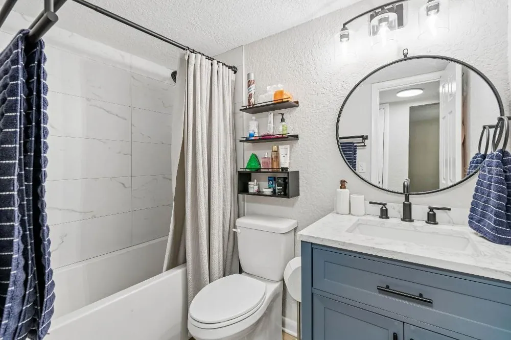 2500 LEE ROAD #104 Winter Park, FL 32789