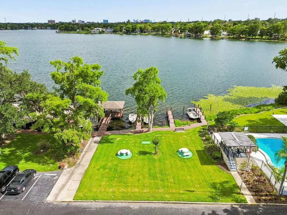 2500 LEE ROAD #104 Winter Park, FL 32789