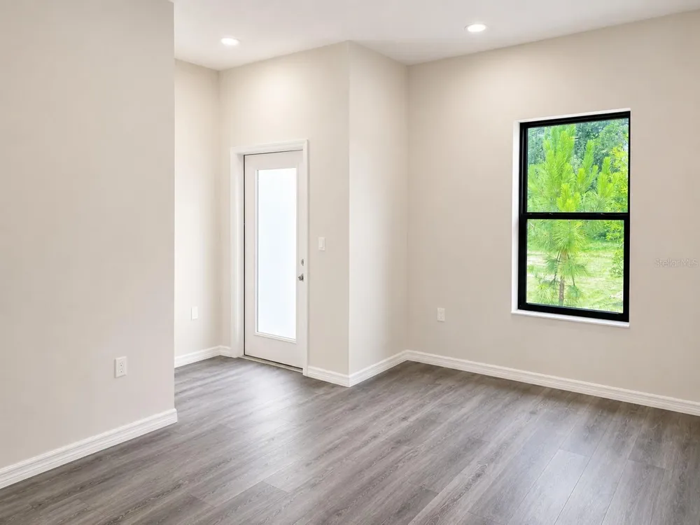 4347 CAMBIO GARDENS COURT Tampa, FL 33610