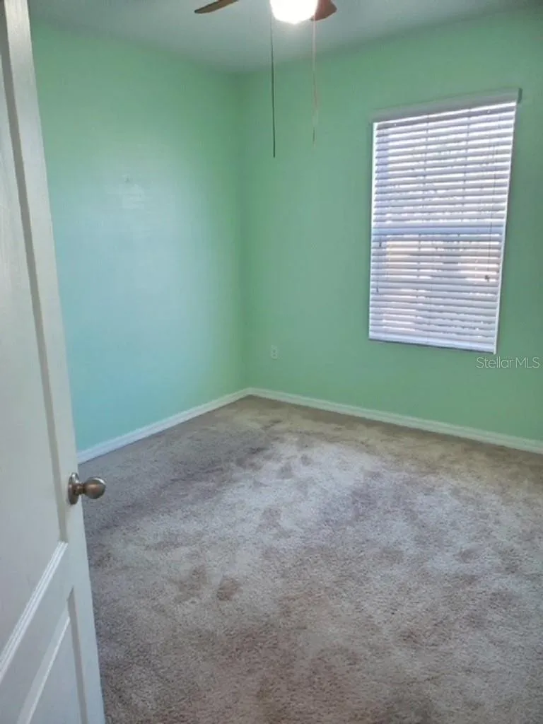 9907 HOUND CHASE DRIVE Gibsonton, FL 33534