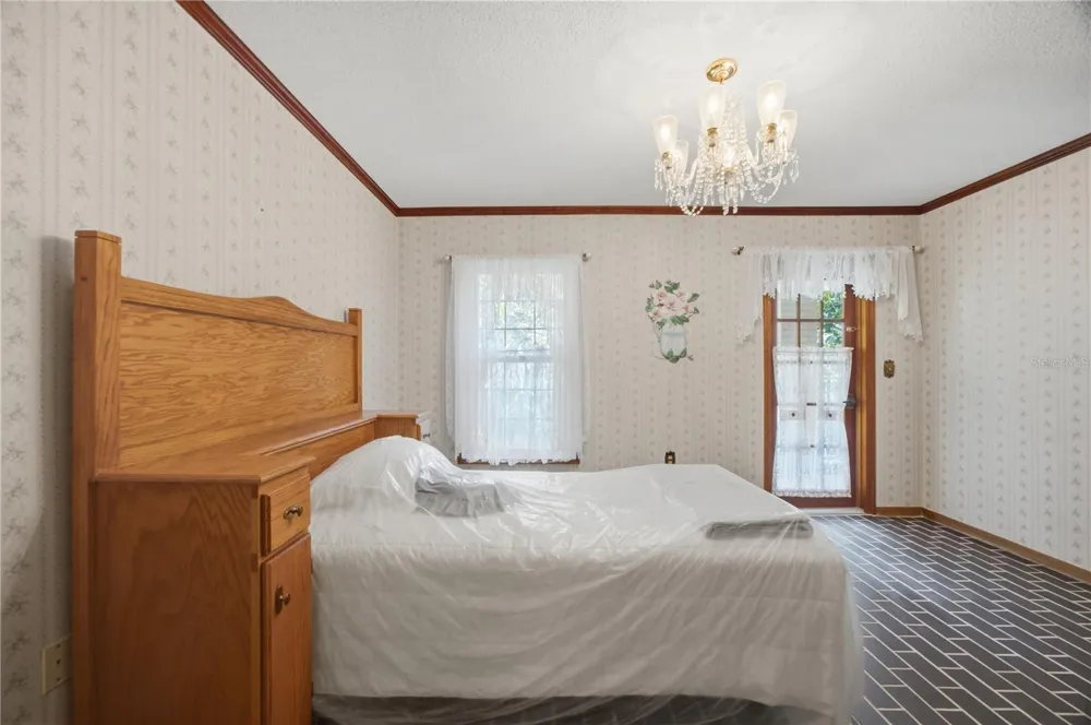 2271 KEYSTONE ROAD Tarpon Springs, FL 34688