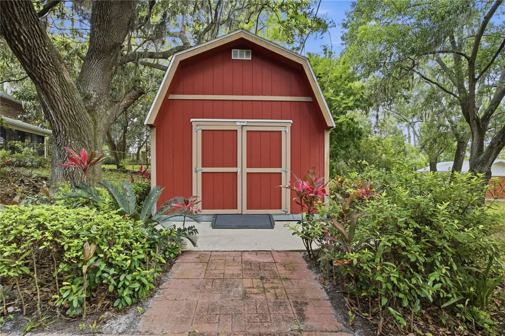 2271 KEYSTONE ROAD Tarpon Springs, FL 34688