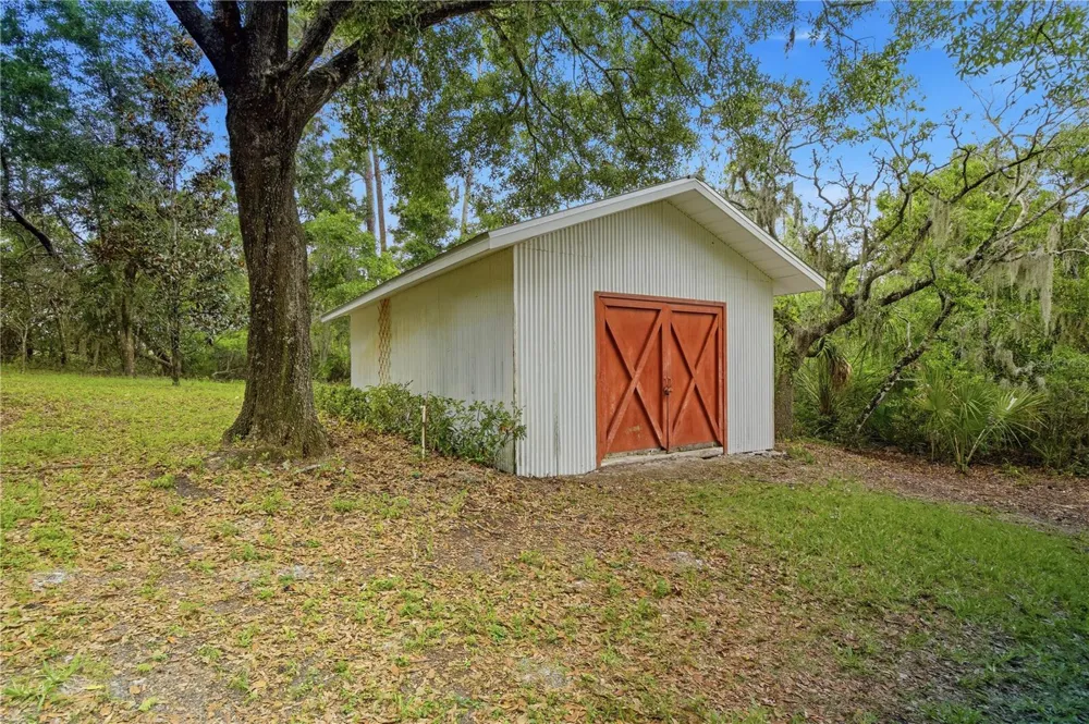 2271 KEYSTONE ROAD Tarpon Springs, FL 34688