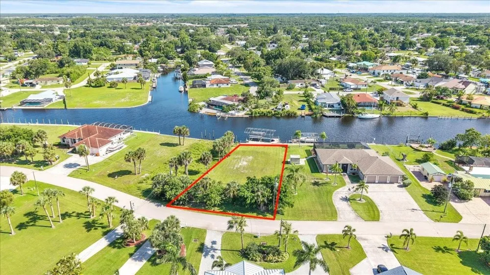13425 MARQUETTE BOULEVARD Fort Myers, FL 33905