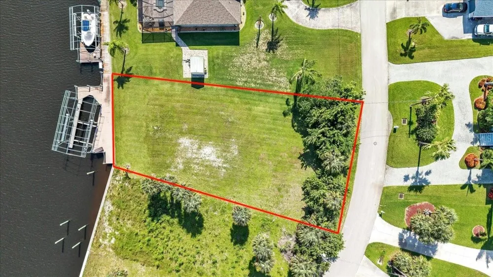 13425 MARQUETTE BOULEVARD Fort Myers, FL 33905
