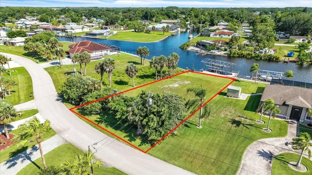 13425 MARQUETTE BOULEVARD Fort Myers, FL 33905