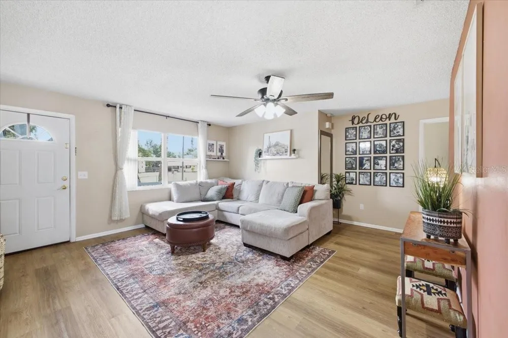 115 BROWN ST Bradenton, FL 34208
