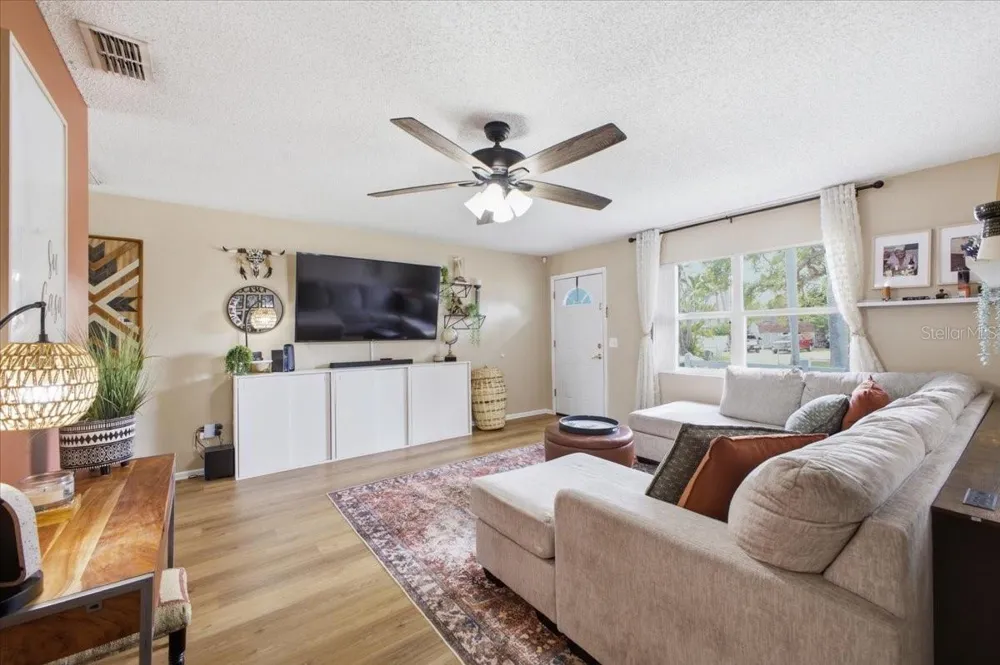 115 BROWN ST Bradenton, FL 34208