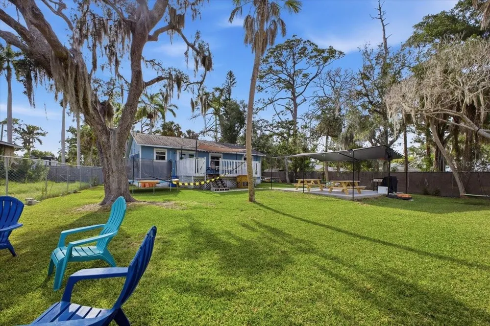 115 BROWN ST Bradenton, FL 34208