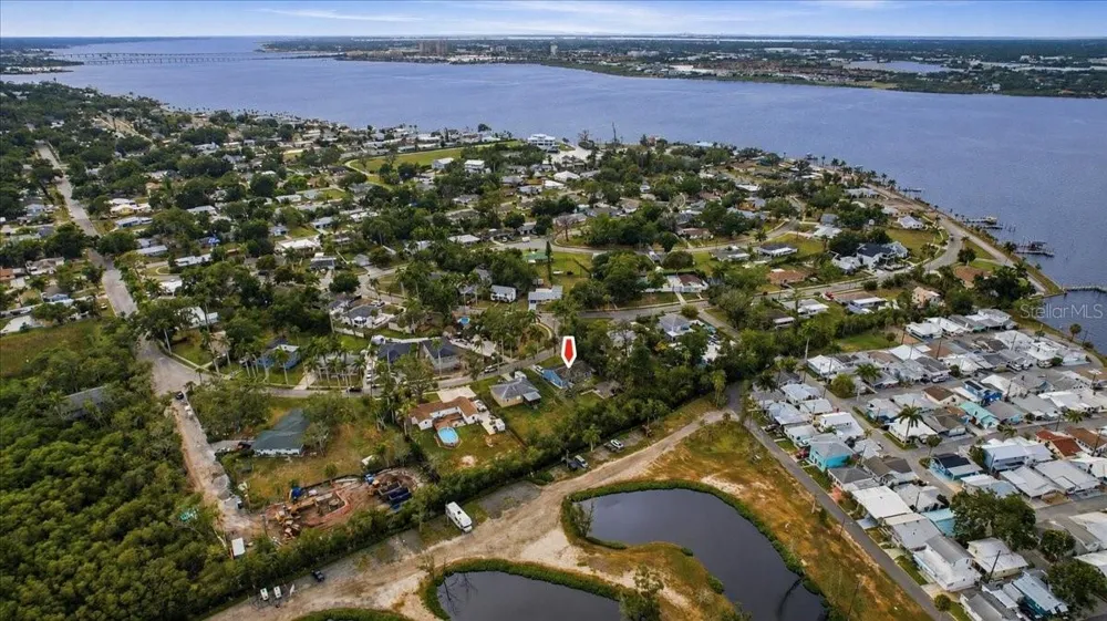 115 BROWN ST Bradenton, FL 34208