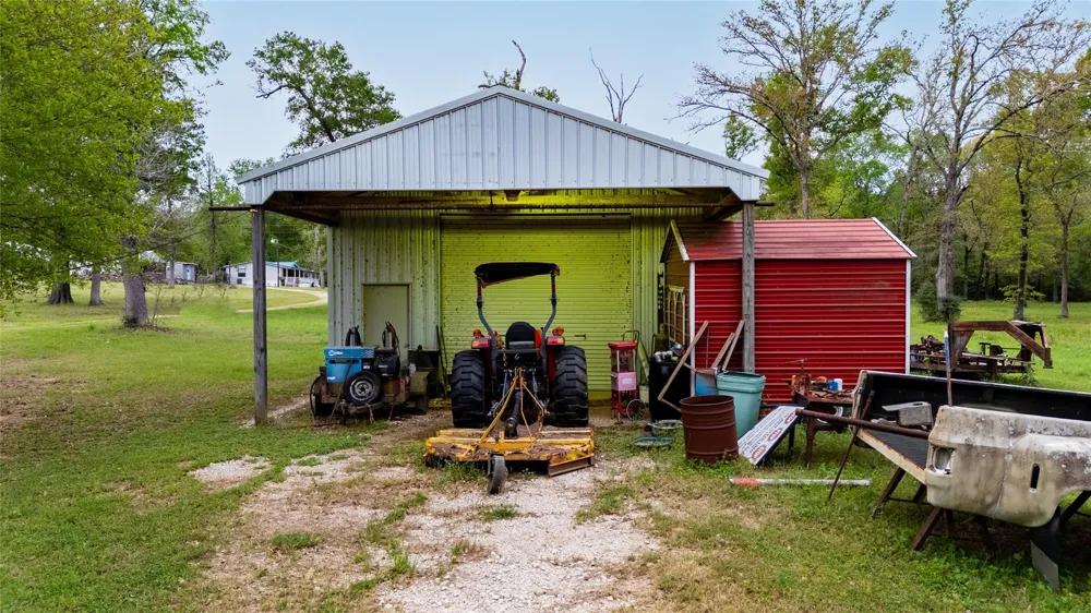 Private Road 1120 Leona, TX 75850