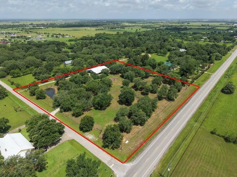 32956 Londonderry Drive Waller, TX 77484
