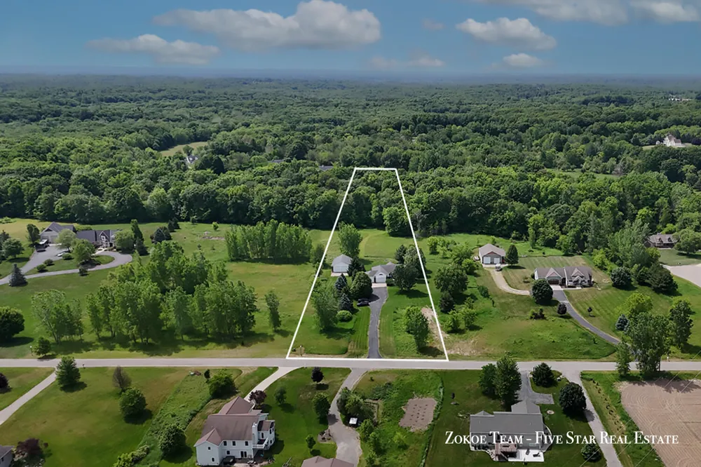 2130 Canterbury Lane Marne, MI 49435