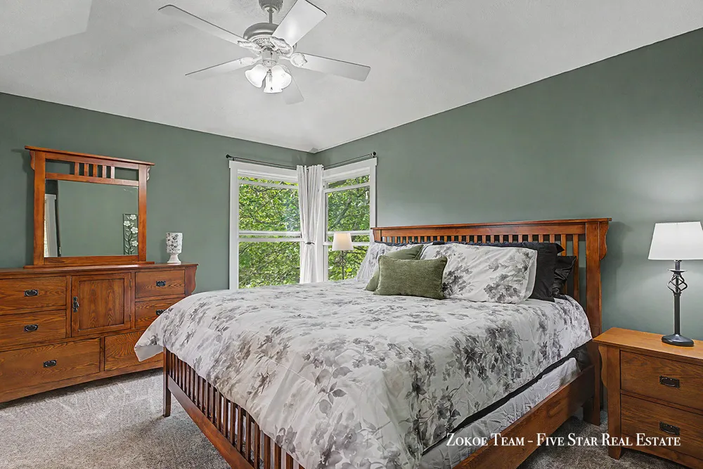 2130 Canterbury Lane Marne, MI 49435