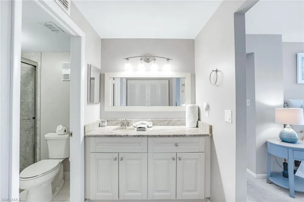 260 Seaview Court #407 Marco Island, FL 34145