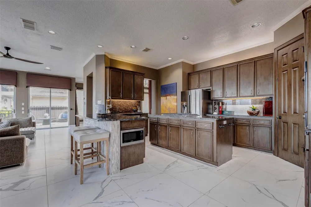 411 Harborside Way Kemah, TX 77565