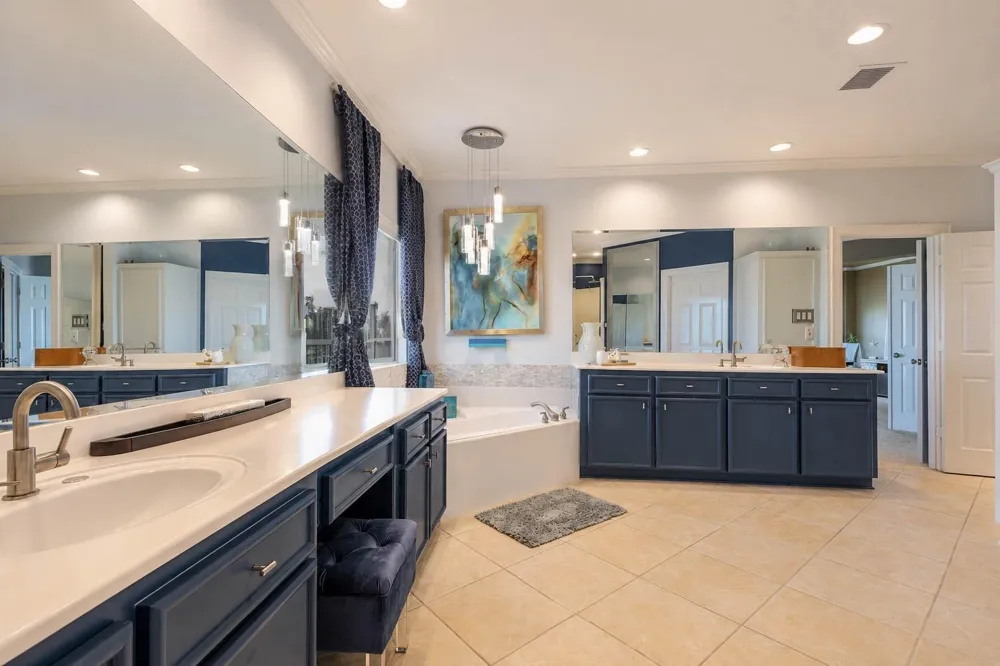 411 Harborside Way Kemah, TX 77565