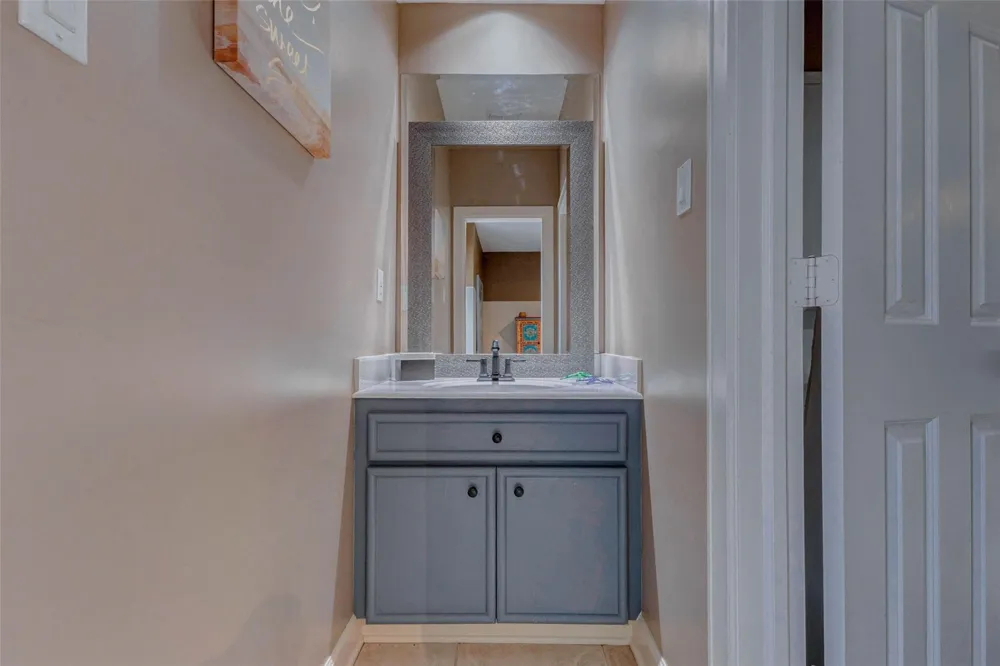 411 Harborside Way Kemah, TX 77565
