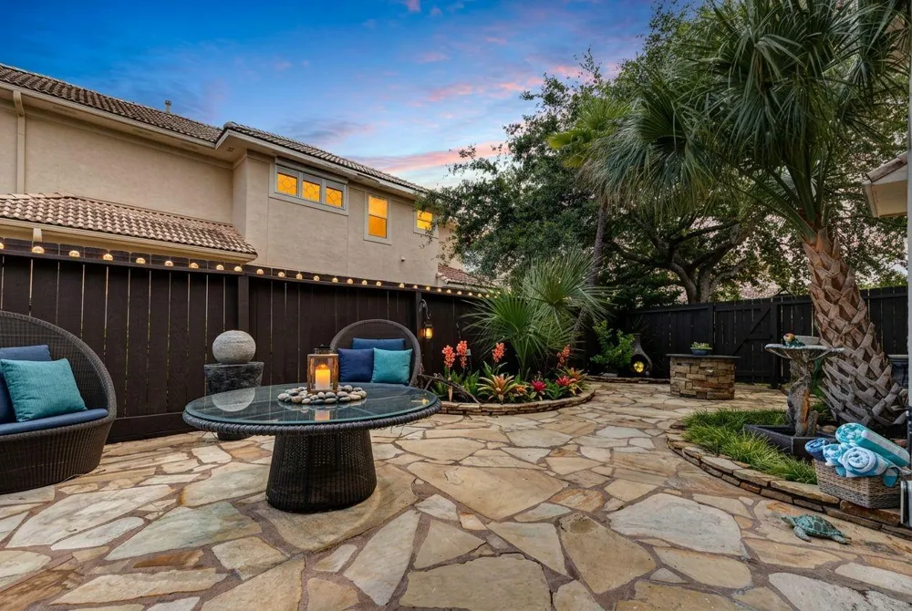 411 Harborside Way Kemah, TX 77565