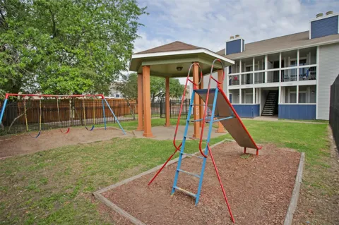 2700 S Dairy Ashford Road #511B